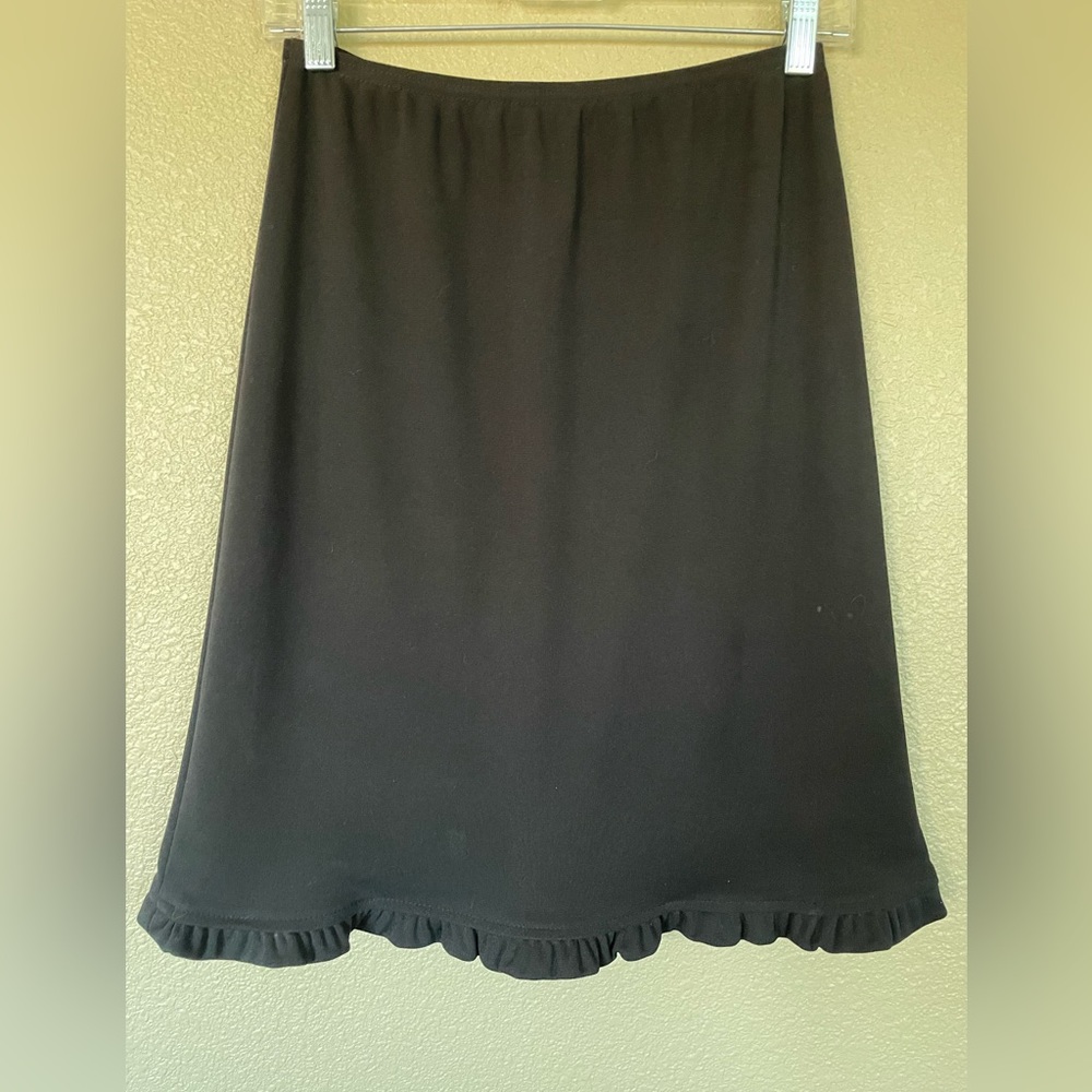 90’s black skirt with ruffled hem